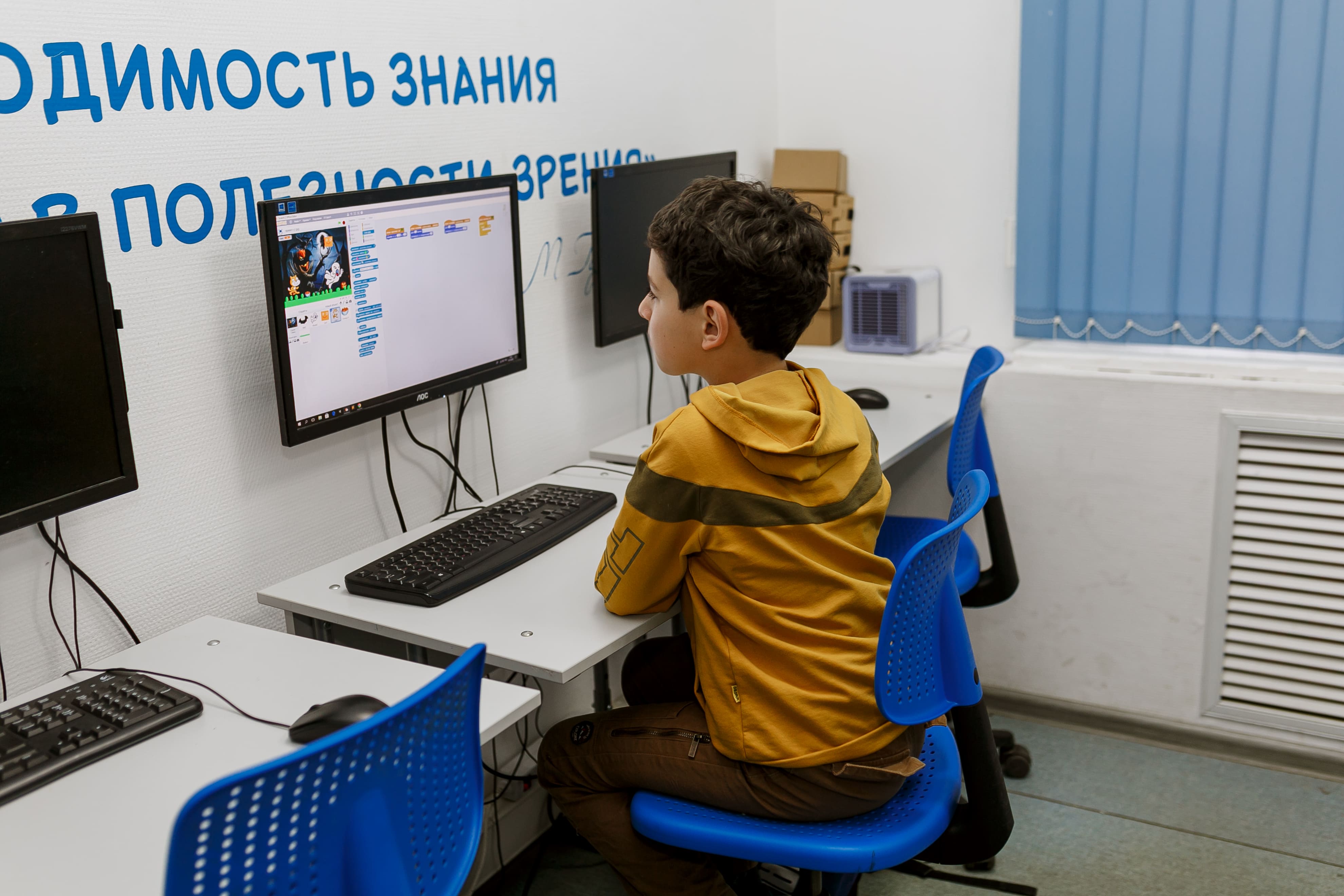Юниум №15