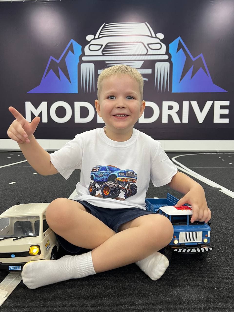 Model Drive №20